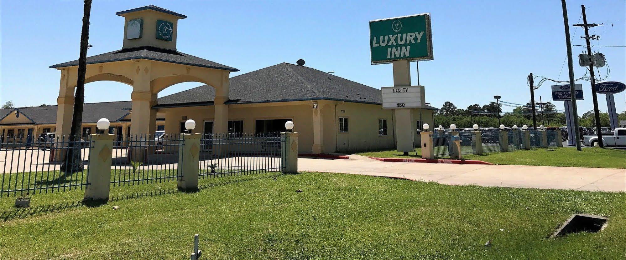 Luxury Inn Liberty Exterior photo
